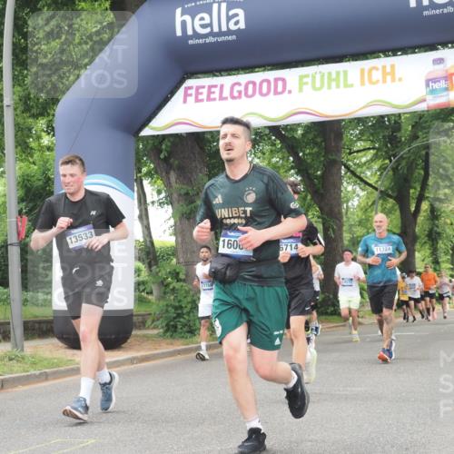 29.06.2025 - hella hamburg halbmarathon KatJ http://msf.ph/oto/8355688 29.06.2025 10:51:47 Zwischen KM18-KM19 1842, 6714 meine-sportfotos.de