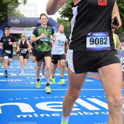 29.06.2025 - hella hamburg halbmarathon Strokosch-Dieckow http://msf.ph/oto/8355819 29.06.2025 10:52:11 Ziel 1482, 2397, 2595, 4419, 4837, 5032, 5087, 5093, 5378, 5482, 6164, 6897, 7732, 7896, 9074, 9082, 12135, 12580, 13726, 14248, 14300, 15275, 15446, 15829, 16003, 16320, 16591, 16666, 17033, 17130, 18475, 18801 meine-sportfotos.de