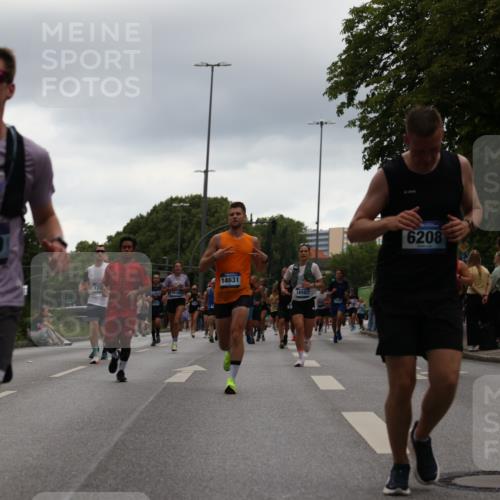 29.06.2025 - hella hamburg halbmarathon Yannick Fuchs http://msf.ph/oto/8355846 29.06.2025 10:53:02 20KM 1285, 1642, 1946, 1951, 2006, 2027, 2348, 2584, 2677, 2855, 2957, 2978, 3181, 3983, 4088, 4592, 5084, 5347, 5633, 6202, 6208, 6636, 6997, 7031, 7223, 7476, 8290, 8929, 9655, 10036, 10759, 10915, 10943, 12633, 13407, 13583, 14375, 14631, 14914, 15232, 15240, 15263, 15284, 15824, 16160, 16341, 16563, 16910, 17017, 17346, 17630, 17810, 17852, 18112, 18153, 18232, 18266, 18327, 18730, 18954 meine-sportfotos.de