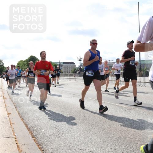 29.06.2025 - hella hamburg halbmarathon Lena Gebhardt http://msf.ph/oto/8356226 29.06.2025 10:01:24 Lombardsbrücke 0000, 4319, 692, 11465, 4370, 17739, 1130, 1329, 1387, 1420, 1653, 1722, 1724, 1726, 2006, 2091, 2167, 2354, 2363, 2490, 2591, 2936, 2957, 3039, 3199, 3425, 3625, 3663, 3740, 4068, 4238, 4249, 4319, 4322, 4370, 4649, 4663, 4708, 5547, 5570, 5675, 5870, 6087, 6147, 6281, 0000, 6302, 6487, 6531, 6591, 6835, 6921, 6924, 7287, 7658, 7757, 7759, 7761, 7846, 8030, 8045, 8046, 8191, 8326, 8392, 8578, 8691, 8822, 8926, 9932, 10188, 10281, 10301, 10383, 10576, 10915, 11043, 11465 meine-sportfotos.de