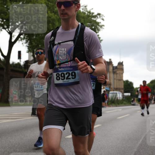 29.06.2025 - hella hamburg halbmarathon Yannick Fuchs http://msf.ph/oto/8356281 29.06.2025 10:53:03 20KM 1285, 1642, 1946, 1951, 2006, 2027, 2348, 2584, 2677, 2855, 2957, 2978, 3181, 3983, 4088, 4592, 5084, 5347, 5633, 6202, 6208, 6636, 6997, 7031, 7223, 7476, 8290, 8929, 9655, 10036, 10759, 10915, 10943, 12633, 13407, 13583, 14375, 14631, 14914, 15232, 15240, 15263, 15284, 15824, 16160, 16341, 16563, 16910, 17017, 17346, 17503, 17630, 17810, 17852, 18112, 18153, 18232, 18266, 18327, 18730, 18954 meine-sportfotos.de