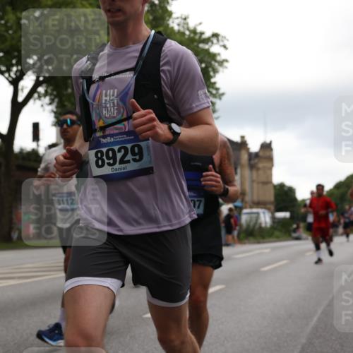 29.06.2025 - hella hamburg halbmarathon Yannick Fuchs http://msf.ph/oto/8356318 29.06.2025 10:53:03 20KM 1285, 1642, 1946, 1951, 2006, 2027, 2348, 2584, 2677, 2855, 2957, 2978, 3181, 3983, 4088, 4592, 5084, 5347, 5633, 6202, 6208, 6636, 6997, 7031, 7223, 7476, 8290, 8929, 9655, 10036, 10759, 10915, 10943, 12633, 13407, 13583, 14375, 14631, 14914, 15232, 15240, 15263, 15284, 15824, 16160, 16341, 16563, 16910, 17017, 17346, 17503, 17630, 17810, 17852, 18112, 18153, 18232, 18266, 18327, 18730, 18954 meine-sportfotos.de