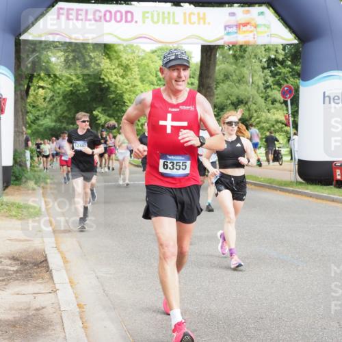 29.06.2025 - hella hamburg halbmarathon MichiJ http://msf.ph/oto/8356443 29.06.2025 10:42:01 Zwischen KM18-KM19 1193, 2448, 4231, 4897, 6355, 6356, 8223, 10368, 10376, 12483, 14660, 15389, 15818, 16879, 17133, 18031, 18181, 19000 meine-sportfotos.de
