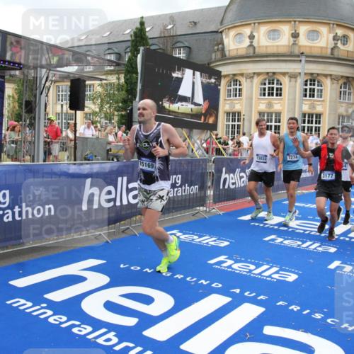 29.06.2025 - hella hamburg halbmarathon Michael Strokosch http://msf.ph/oto/8356772 29.06.2025 10:54:19 Ziel 3103, 3177, 3861, 3898, 6082, 6084, 6443, 7274, 8223, 11430, 12213, 13033, 13803, 15169, 15524, 16527, 16574, 16750, 16780, 16879, 17087 meine-sportfotos.de