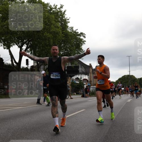29.06.2025 - hella hamburg halbmarathon Yannick Fuchs http://msf.ph/oto/8356801 29.06.2025 10:53:04 20KM 1285, 1642, 1946, 1951, 2006, 2027, 2348, 2584, 2677, 2855, 2957, 2978, 3181, 3983, 4088, 4592, 5084, 5347, 5633, 6202, 6208, 6636, 6997, 7031, 7223, 7476, 8290, 8929, 9655, 10036, 10759, 10943, 11938, 12633, 13407, 13583, 14375, 14631, 14902, 14914, 15232, 15240, 15263, 15284, 15824, 16160, 16341, 16563, 16910, 17017, 17346, 17503, 17630, 18112, 18153, 18232, 18266, 18327, 18730, 18954, 19015, 19160 meine-sportfotos.de