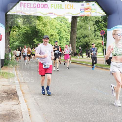 29.06.2025 - hella hamburg halbmarathon MichiJ http://msf.ph/oto/8357017 29.06.2025 10:42:05 Zwischen KM18-KM19 1193, 1506, 2252, 3652, 4231, 4897, 6355, 7221, 8223, 10368, 10376, 12483, 15389, 15818, 16879, 18031, 18181, 19000 meine-sportfotos.de