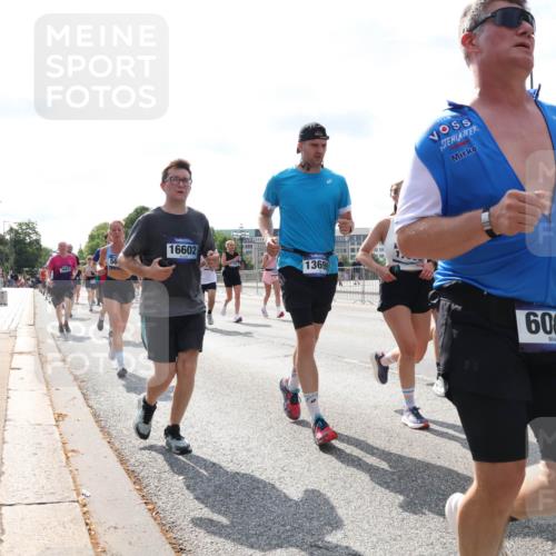 29.06.2025 - hella hamburg halbmarathon Lena Gebhardt http://msf.ph/oto/8357627 29.06.2025 10:01:28 Lombardsbrücke 16602, 13699, 6087, 86, 1130, 1184, 1329, 1387, 1420, 1464, 1653, 1722, 1724, 1726, 1729, 1940, 2006, 2091, 2167, 2354, 2363, 2490, 2591, 2806, 2936, 2957, 3039, 3199, 3425, 3625, 3663, 4068, 4238, 4249, 4319, 4322, 4370, 4649, 4663, 5547, 5570, 5602, 5603, 5675, 6087, 6281, 0000, 6302, 6487, 6531, 6591, 6835, 6921, 6924, 7287, 7658, 7846, 8030, 8045, 8046, 8191, 8392, 8578, 8691, 8822, 8926, 9932, 10188, 10281, 10301, 10383, 10576, 10915, 11043, 11465 meine-sportfotos.de