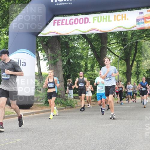 29.06.2025 - hella hamburg halbmarathon KatJ http://msf.ph/oto/8357725 29.06.2025 10:52:10 Zwischen KM18-KM19 1885, 2490, 4613, 6706, 7474, 7907 meine-sportfotos.de