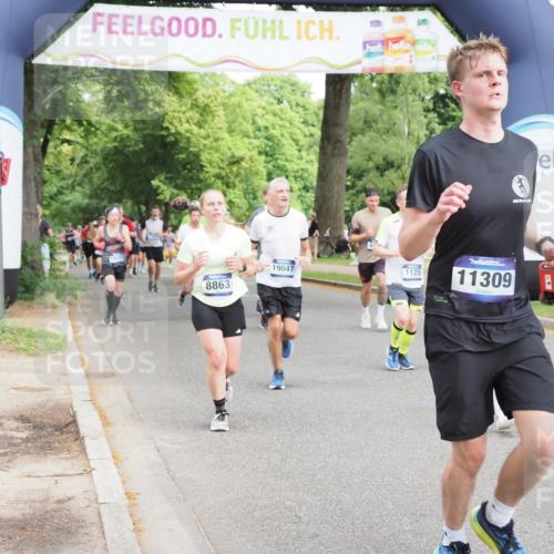 29.06.2025 - hella hamburg halbmarathon MichiJ http://msf.ph/oto/8357907 29.06.2025 10:42:15 Zwischen KM18-KM19 1125, 2612, 3177, 3861, 5021, 6082, 6084, 6433, 6443, 6569, 8863, 9562, 11309, 11499, 11568, 13470, 14818, 14845, 15184, 15484, 16327, 16521, 16527, 18759, 19047 meine-sportfotos.de