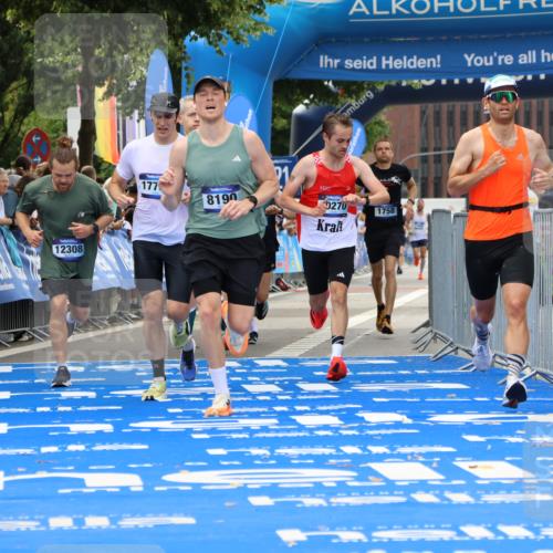 29.06.2025 - hella hamburg halbmarathon Strokosch-Dieckow http://msf.ph/oto/8357931 29.06.2025 10:30:00 Ziel 2689, 3189, 5308, 8190, 9634, 10270, 12308, 15507, 15672, 17768 meine-sportfotos.de