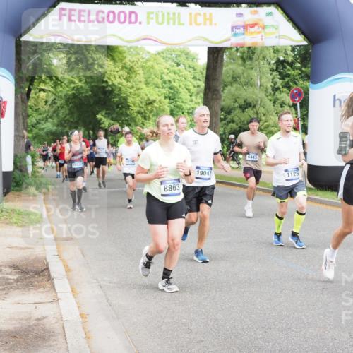 29.06.2025 - hella hamburg halbmarathon MichiJ http://msf.ph/oto/8357937 29.06.2025 10:42:15 Zwischen KM18-KM19 1125, 2612, 3177, 3861, 5021, 6082, 6084, 6433, 6443, 6569, 8863, 9562, 11309, 11499, 11568, 13470, 14818, 14845, 15184, 15484, 16327, 16521, 16527, 18759, 19047 meine-sportfotos.de