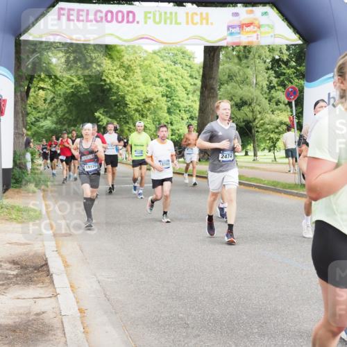 29.06.2025 - hella hamburg halbmarathon MichiJ http://msf.ph/oto/8357989 29.06.2025 10:42:17 Zwischen KM18-KM19 1125, 2474, 2612, 3037, 3861, 5021, 5672, 6082, 6443, 8863, 9562, 11309, 11568, 13470, 14845, 15184, 16009, 16327, 16521, 16527, 18741, 18759, 19047, 19120 meine-sportfotos.de