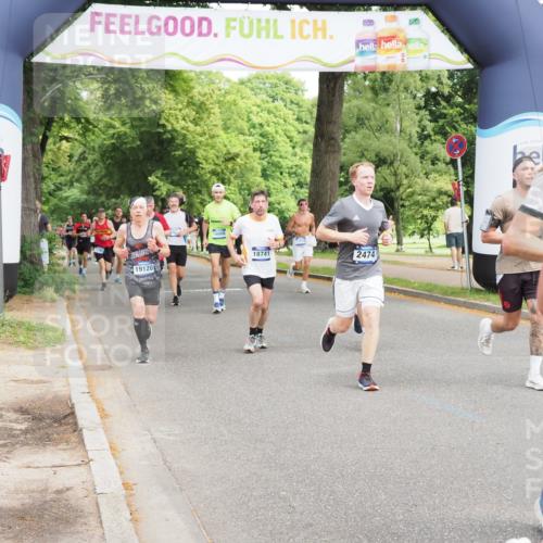 29.06.2025 - hella hamburg halbmarathon MichiJ http://msf.ph/oto/8358003 29.06.2025 10:42:17 Zwischen KM18-KM19 1125, 2474, 2612, 3037, 3861, 5021, 5672, 6082, 6443, 8863, 9562, 11309, 11568, 13470, 14845, 15184, 16009, 16327, 16521, 16527, 18741, 18759, 19047, 19120 meine-sportfotos.de