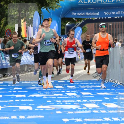 29.06.2025 - hella hamburg halbmarathon Strokosch-Dieckow http://msf.ph/oto/8358079 29.06.2025 10:30:00 Ziel 2689, 3189, 5308, 8190, 9634, 10270, 12308, 15507, 15672, 17768 meine-sportfotos.de