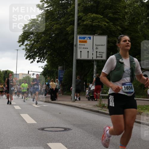 29.06.2025 - hella hamburg halbmarathon Yannick Fuchs http://msf.ph/oto/8358192 29.06.2025 10:53:07 20KM 1285, 1642, 2006, 2348, 2584, 2677, 2855, 2957, 2978, 3181, 3279, 3983, 4088, 4592, 5347, 5633, 5885, 6087, 6202, 6208, 6220, 6438, 6636, 6997, 7031, 7223, 7476, 8290, 8929, 9655, 10036, 10759, 10943, 11935, 11938, 12206, 12564, 12633, 13407, 13583, 14375, 14567, 14631, 14732, 14902, 14914, 14965, 15232, 15240, 15263, 15284, 15824, 16160, 16341, 16563, 16910, 16980, 17017, 17346, 17503, 17630, 18112, 18153, 18232, 18266, 18327, 18467, 18954, 19015, 19160 meine-sportfotos.de