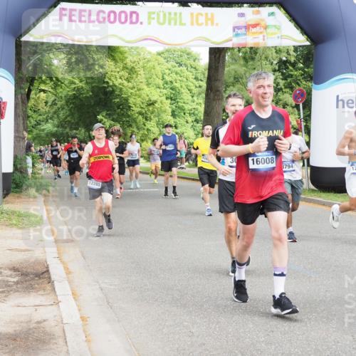 29.06.2025 - hella hamburg halbmarathon MichiJ http://msf.ph/oto/8358349 29.06.2025 10:42:20 Zwischen KM18-KM19 1125, 2474, 2612, 3037, 3794, 5672, 6443, 8863, 9562, 11309, 11568, 11638, 12858, 16008, 16009, 18741, 18759, 19047, 19120 meine-sportfotos.de