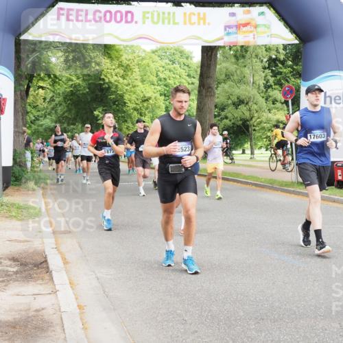 29.06.2025 - hella hamburg halbmarathon MichiJ http://msf.ph/oto/8358762 29.06.2025 10:42:24 Zwischen KM18-KM19 1877, 2474, 3037, 3794, 5672, 6891, 11638, 12523, 12858, 16008, 16009, 16108, 17603, 18741, 19120 meine-sportfotos.de