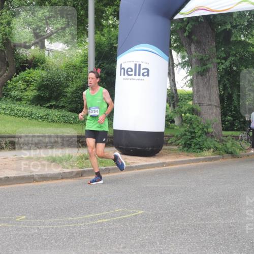 29.06.2025 - hella hamburg halbmarathon KatJ http://msf.ph/oto/8358781 29.06.2025 10:22:15 Zwischen KM18-KM19 4749, 7723 meine-sportfotos.de