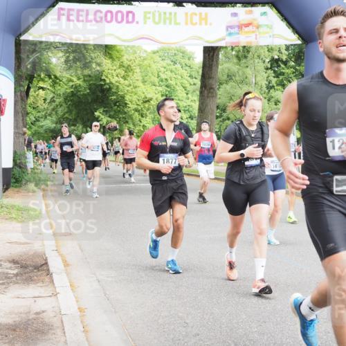 29.06.2025 - hella hamburg halbmarathon MichiJ http://msf.ph/oto/8358939 29.06.2025 10:42:25 Zwischen KM18-KM19 1877, 3037, 3794, 5672, 6891, 11638, 12523, 12858, 16008, 16108, 16176, 17603, 18741, 19120 meine-sportfotos.de