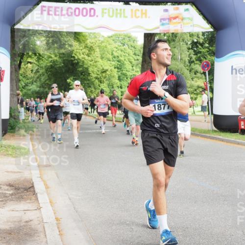 29.06.2025 - hella hamburg halbmarathon MichiJ http://msf.ph/oto/8359047 29.06.2025 10:42:26 Zwischen KM18-KM19 1834, 1877, 3794, 6891, 7976, 11638, 12523, 12858, 16008, 16108, 16176, 16334, 17603 meine-sportfotos.de