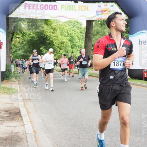 29.06.2025 - hella hamburg halbmarathon MichiJ http://msf.ph/oto/8359134 29.06.2025 10:42:26 Zwischen KM18-KM19 1834, 1877, 3794, 6891, 7976, 11638, 12523, 12858, 16008, 16108, 16176, 16334, 17603 meine-sportfotos.de