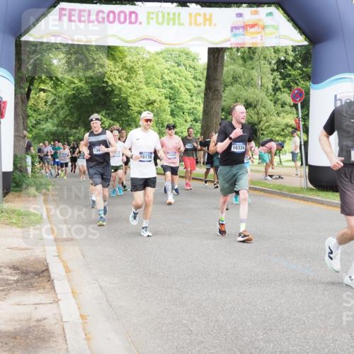 29.06.2025 - hella hamburg halbmarathon MichiJ http://msf.ph/oto/8359242 29.06.2025 10:42:27 Zwischen KM18-KM19 1834, 1877, 3794, 4616, 6891, 7976, 11638, 12523, 16008, 16108, 16176, 16334, 17603 meine-sportfotos.de