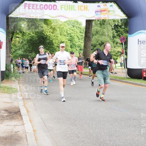29.06.2025 - hella hamburg halbmarathon MichiJ http://msf.ph/oto/8359274 29.06.2025 10:42:27 Zwischen KM18-KM19 1834, 1877, 3794, 4616, 6891, 7976, 11638, 12523, 16008, 16108, 16176, 16334, 17603 meine-sportfotos.de