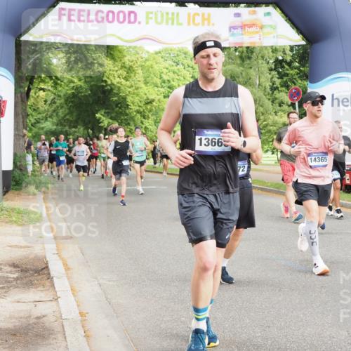 29.06.2025 - hella hamburg halbmarathon MichiJ http://msf.ph/oto/8359464 29.06.2025 10:42:30 Zwischen KM18-KM19 1834, 1877, 4616, 4772, 6891, 7594, 7976, 12523, 12544, 13666, 14365, 15884, 16108, 16176, 16334, 17740, 17940, 18495 meine-sportfotos.de