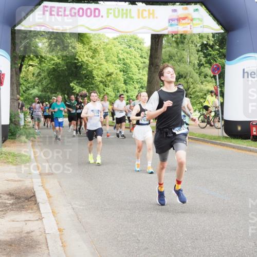 29.06.2025 - hella hamburg halbmarathon MichiJ http://msf.ph/oto/8359494 29.06.2025 10:42:33 Zwischen KM18-KM19 1834, 2029, 4616, 4772, 7594, 7976, 12544, 13666, 14365, 15884, 16176, 16334, 17640, 17642, 17740, 17940, 18495 meine-sportfotos.de
