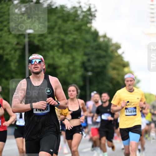 29.06.2025 - hella hamburg halbmarathon Dr. Thomas Lammeyer http://msf.ph/oto/8359505 29.06.2025 09:56:32 Kennedybrücke 1012, 1070, 1415, 1468, 1613, 1735, 1782, 2048, 2189, 2233, 2590, 2970, 3021, 3098, 3109, 3124, 3304, 3907, 3917, 3928, 4080, 4277, 4497, 4691, 4933, 4981, 5476, 5477, 5623, 5682, 6152, 6716, 7005, 7067, 7093, 7191, 7325, 7451, 7599, 7843, 7865, 8145, 8467, 8664, 8694, 8704, 8722, 9081, 9213, 9232, 9374, 9538, 9540, 10000, 10208, 10246, 10313, 10750, 10796, 10969, 11153, 11291, 11346 meine-sportfotos.de