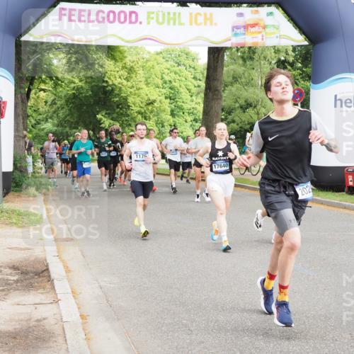29.06.2025 - hella hamburg halbmarathon MichiJ http://msf.ph/oto/8359543 29.06.2025 10:42:33 Zwischen KM18-KM19 1834, 2029, 4616, 4772, 7594, 7976, 12544, 13666, 14365, 15884, 16176, 16334, 17640, 17642, 17740, 17940, 18495 meine-sportfotos.de