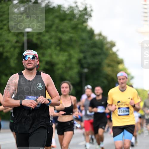 29.06.2025 - hella hamburg halbmarathon Dr. Thomas Lammeyer http://msf.ph/oto/8359586 29.06.2025 09:56:32 Kennedybrücke 1012, 1070, 1415, 1468, 1613, 1735, 1782, 2048, 2189, 2233, 2590, 2970, 3021, 3098, 3109, 3124, 3304, 3907, 3917, 3928, 4080, 4277, 4497, 4691, 4933, 4981, 5476, 5477, 5623, 5682, 6152, 6716, 7005, 7067, 7093, 7191, 7325, 7451, 7599, 7843, 7865, 8145, 8467, 8664, 8694, 8704, 8722, 9081, 9213, 9232, 9374, 9538, 9540, 10000, 10208, 10246, 10313, 10750, 10796, 10969, 11153, 11291, 11346 meine-sportfotos.de
