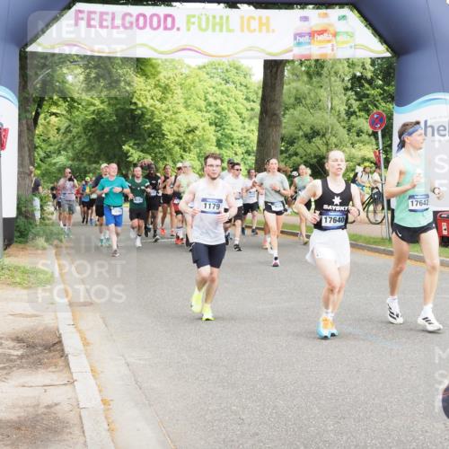 29.06.2025 - hella hamburg halbmarathon MichiJ http://msf.ph/oto/8359688 29.06.2025 10:42:34 Zwischen KM18-KM19 1179, 1834, 2029, 4616, 4772, 7594, 7646, 7976, 12544, 13666, 14365, 15884, 16334, 17640, 17642, 17740, 17940, 18340, 18495, 18835 meine-sportfotos.de