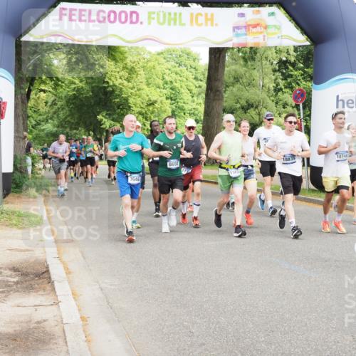 29.06.2025 - hella hamburg halbmarathon MichiJ http://msf.ph/oto/8359982 29.06.2025 10:42:36 Zwischen KM18-KM19 1179, 2029, 4772, 7594, 7646, 7742, 11143, 11799, 12544, 13666, 14365, 14881, 15884, 16092, 17640, 17642, 17740, 17940, 18212, 18340, 18495, 18746, 18835 meine-sportfotos.de
