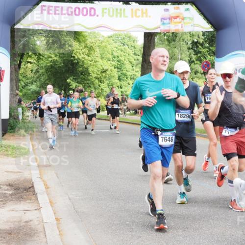 29.06.2025 - hella hamburg halbmarathon MichiJ http://msf.ph/oto/8360196 29.06.2025 10:42:38 Zwischen KM18-KM19 1179, 2029, 2378, 5465, 7646, 7742, 8691, 11143, 11797, 11799, 13234, 14881, 15884, 16092, 16213, 17640, 17642, 18212, 18290, 18340, 18746, 18835, 19152 meine-sportfotos.de