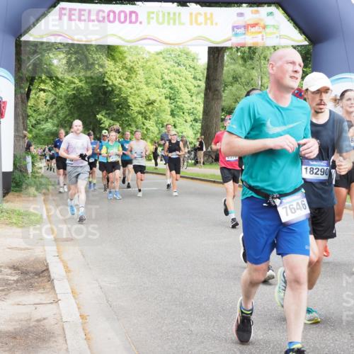 29.06.2025 - hella hamburg halbmarathon MichiJ http://msf.ph/oto/8360223 29.06.2025 10:42:39 Zwischen KM18-KM19 1179, 2029, 2378, 3668, 5465, 7646, 7742, 8691, 11143, 11797, 11799, 13234, 14881, 16092, 16213, 16609, 17640, 17642, 18212, 18290, 18340, 18746, 18835, 19152 meine-sportfotos.de