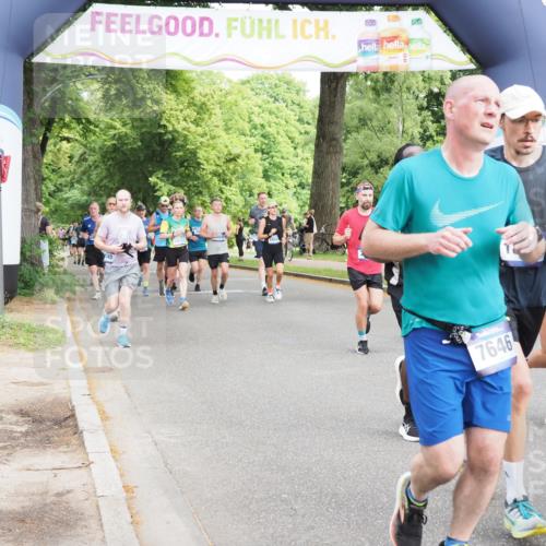 29.06.2025 - hella hamburg halbmarathon MichiJ http://msf.ph/oto/8360230 29.06.2025 10:42:39 Zwischen KM18-KM19 1179, 2029, 2378, 3668, 5465, 7646, 7742, 8691, 11143, 11797, 11799, 13234, 14881, 16092, 16213, 16609, 17640, 17642, 18212, 18290, 18340, 18746, 18835, 19152 meine-sportfotos.de