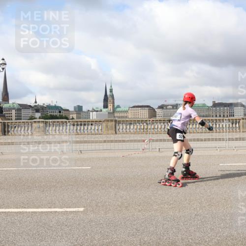 29.06.2025 - hella hamburg halbmarathon Lena Gebhardt http://msf.ph/oto/8360302 29.06.2025 09:09:49 Lombardsbrücke 53 meine-sportfotos.de