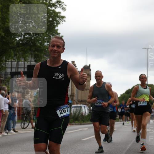 29.06.2025 - hella hamburg halbmarathon Yannick Fuchs http://msf.ph/oto/8360748 29.06.2025 10:53:12 20KM 1285, 2006, 2348, 2584, 2677, 2957, 2978, 3114, 3181, 3279, 3425, 3983, 4088, 4592, 5347, 5633, 5885, 6087, 6202, 6208, 6220, 6438, 6636, 6997, 7031, 7223, 7287, 7476, 8290, 9655, 10036, 10759, 10896, 10943, 11935, 11938, 12206, 12261, 12564, 12633, 12736, 12862, 13583, 13761, 14375, 14567, 14732, 14902, 14965, 15232, 15240, 15284, 15824, 16160, 16341, 16563, 16910, 16980, 17017, 17346, 17503, 17630, 18153, 18266, 18327, 18467, 18716, 19015, 19160 meine-sportfotos.de