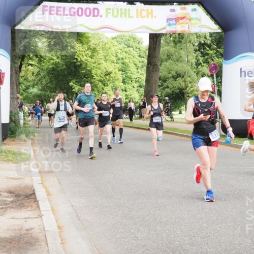 29.06.2025 - hella hamburg halbmarathon MichiJ http://msf.ph/oto/8360853 29.06.2025 10:42:49 Zwischen KM18-KM19 3048, 3435, 5643, 8311, 8639, 8996, 9934, 10188, 10582, 12248, 14175, 14408, 14750, 15113, 16043, 18719, 19091 meine-sportfotos.de