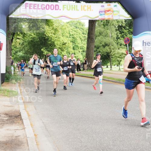 29.06.2025 - hella hamburg halbmarathon MichiJ http://msf.ph/oto/8360878 29.06.2025 10:42:50 Zwischen KM18-KM19 3435, 5643, 8311, 8639, 8996, 10188, 10582, 12248, 14175, 14408, 14750, 15113, 16043, 18719, 19091 meine-sportfotos.de