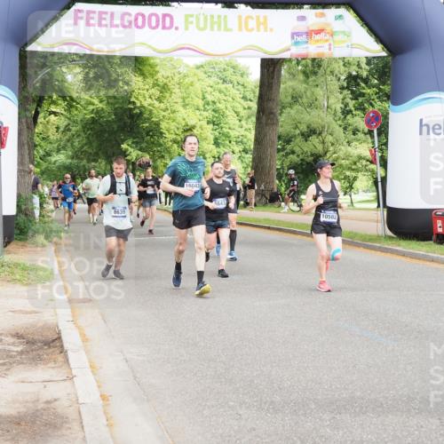 29.06.2025 - hella hamburg halbmarathon MichiJ http://msf.ph/oto/8360956 29.06.2025 10:42:50 Zwischen KM18-KM19 3435, 5643, 8311, 8639, 8996, 10188, 10582, 12248, 14175, 14408, 14750, 15113, 16043, 18719, 19091 meine-sportfotos.de
