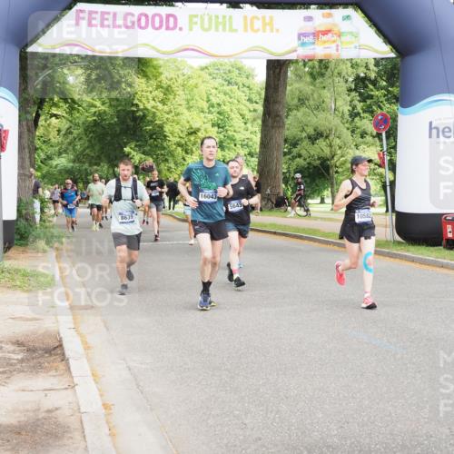 29.06.2025 - hella hamburg halbmarathon MichiJ http://msf.ph/oto/8360983 29.06.2025 10:42:50 Zwischen KM18-KM19 3435, 5643, 8311, 8639, 8996, 10188, 10582, 12248, 14175, 14408, 14750, 15113, 16043, 18719, 19091 meine-sportfotos.de