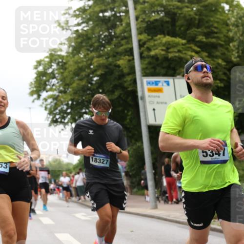 29.06.2025 - hella hamburg halbmarathon Yannick Fuchs http://msf.ph/oto/8361158 29.06.2025 10:53:13 20KM 1285, 2006, 2348, 2584, 2677, 2957, 2978, 3114, 3181, 3279, 3425, 3983, 4088, 4592, 5347, 5633, 5885, 6087, 6202, 6220, 6438, 6997, 7031, 7223, 7287, 7476, 8290, 9655, 10036, 10587, 10759, 10896, 10943, 11935, 11938, 12206, 12261, 12564, 12633, 12736, 12862, 13583, 13761, 14375, 14567, 14732, 14902, 14965, 15232, 15240, 15284, 15824, 16160, 16341, 16563, 16910, 16980, 17017, 17346, 17503, 17630, 18153, 18266, 18327, 18467, 18716, 19015, 19160 meine-sportfotos.de