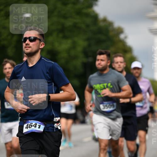 29.06.2025 - hella hamburg halbmarathon Dr. Thomas Lammeyer http://msf.ph/oto/8361316 29.06.2025 10:19:00 Kennedybrücke 1296, 1379, 1524, 1575, 1745, 2046, 2281, 2690, 3507, 3509, 3513, 3650, 4495, 4641, 5271, 5608, 5800, 5981, 6248, 6317, 6710, 7195, 7439, 7446, 7447, 7881, 8237, 8239, 8256, 8275, 8522, 8609, 8854, 8892, 9709, 9911, 9975, 10589, 10717, 10858, 11271 meine-sportfotos.de