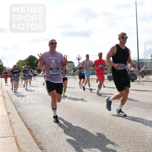 29.06.2025 - hella hamburg halbmarathon Lena Gebhardt http://msf.ph/oto/8361616 29.06.2025 10:01:43 Lombardsbrücke 13796, 2591, 5093, 2734, 1653, 663, 1184, 1329, 1364, 1387, 1464, 1653, 1722, 1724, 1729, 1881, 1940, 2006, 2091, 2167, 2591, 2806, 2957, 3039, 3199, 3425, 3663, 4249, 4286, 4319, 4322, 4328, 4370, 4649, 4663, 5547, 5570, 5602, 5603, 5675, 5742, 6087, 6281, 0000, 6302, 6327, 6438, 6591, 6595, 6921, 6924, 7189, 7287, 7846, 8030, 8191, 8392, 8578, 8691, 8822, 8926, 9230, 10177, 10281, 10301, 10383, 10576, 10882, 10915, 11043, 11465, 14471 meine-sportfotos.de