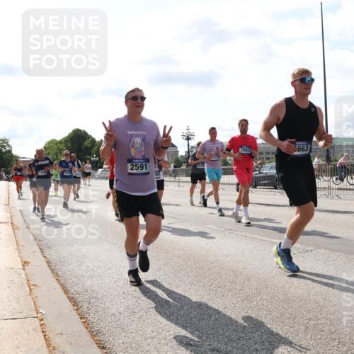 29.06.2025 - hella hamburg halbmarathon Lena Gebhardt http://msf.ph/oto/8361679 29.06.2025 10:01:43 Lombardsbrücke 1653, 4663, 62734, 13796, 2591, 8578, 1184, 1329, 1364, 1387, 1464, 1653, 1722, 1724, 1729, 1881, 1940, 2006, 2091, 2167, 2591, 2806, 2957, 3039, 3199, 3425, 3663, 4249, 4286, 4319, 4322, 4328, 4370, 4649, 4663, 5547, 5570, 5602, 5603, 5675, 5742, 6087, 6281, 0000, 6302, 6327, 6438, 6591, 6595, 6921, 6924, 7189, 7287, 7846, 8030, 8191, 8392, 8578, 8691, 8822, 8926, 9230, 10177, 10281, 10301, 10383, 10576, 10882, 10915, 11043, 11465, 14471 meine-sportfotos.de