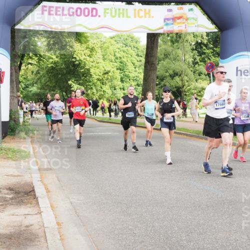 29.06.2025 - hella hamburg halbmarathon MichiJ http://msf.ph/oto/8361853 29.06.2025 10:43:02 Zwischen KM18-KM19 2034, 5721, 5744, 6759, 6924, 9884, 11870, 12440, 13394, 14363, 14588, 16620, 17660, 17993 meine-sportfotos.de