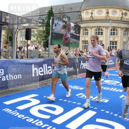29.06.2025 - hella hamburg halbmarathon Michael Strokosch http://msf.ph/oto/8362046 29.06.2025 10:55:37 Ziel 2982, 3037, 5319, 6591, 8573, 11554, 11568, 12196, 12515, 12544, 12584, 13267, 14036, 14592, 16110, 16334, 16609, 17615 meine-sportfotos.de