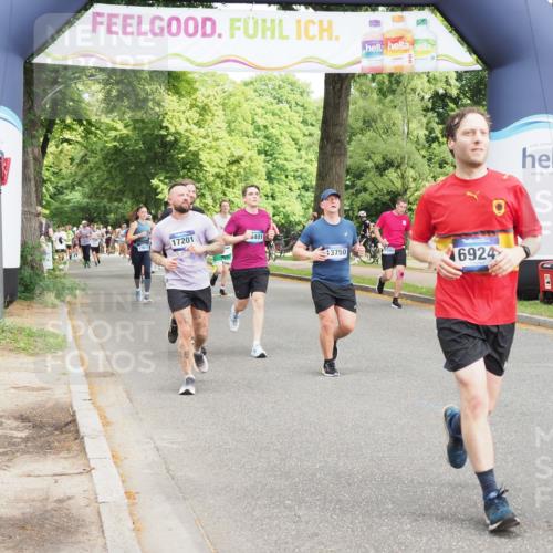29.06.2025 - hella hamburg halbmarathon MichiJ http://msf.ph/oto/8362115 29.06.2025 10:43:06 Zwischen KM18-KM19 6759, 6924, 9884, 11870, 13691, 13750, 14363, 14588, 15407, 16401, 16620, 16786, 17201, 17660, 17993 meine-sportfotos.de